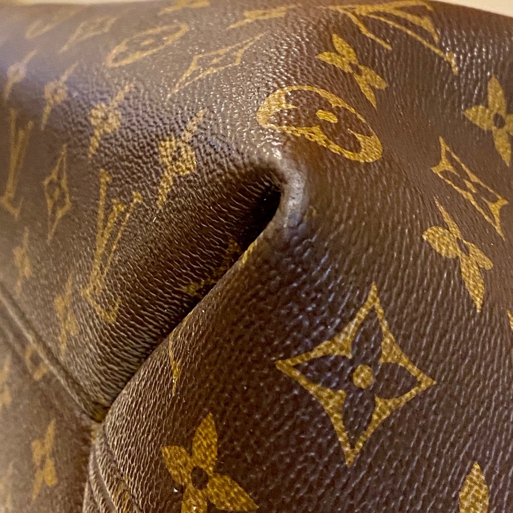 Authentic Louis Vuitton Sully - Picture 7 of 15